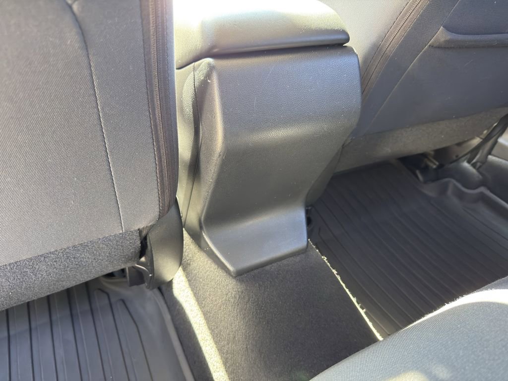 Used 2021 Subaru Crosstrek 2.0i Premium w/ Moonroof Package image 34