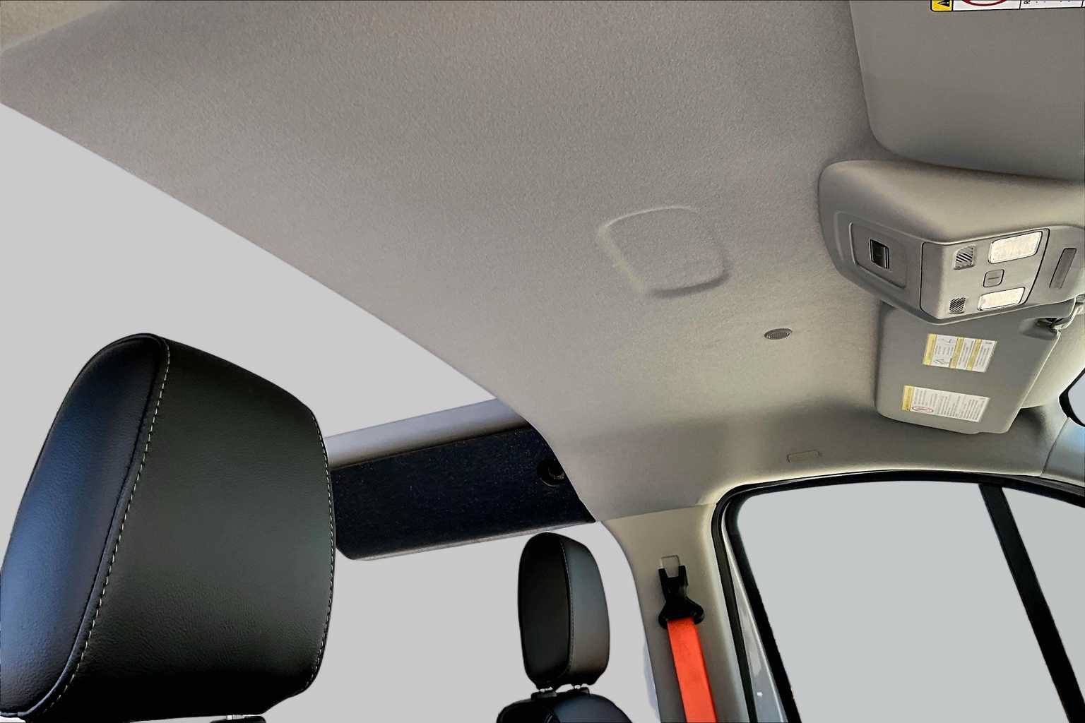 Certified 2025 Ford Transit 250 Low Roof AWD w/ Fleet Safety Package image 14