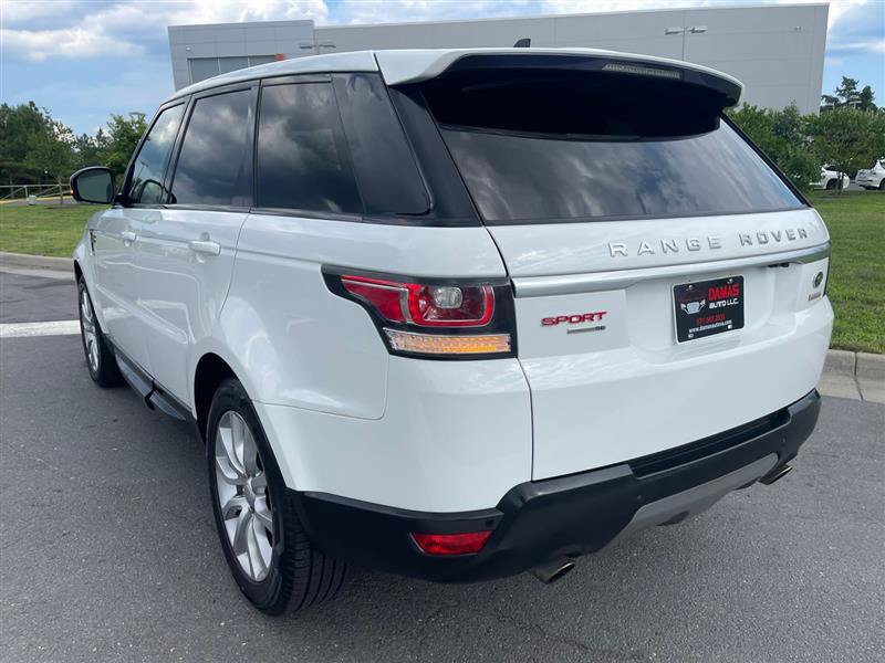 Used 2016 Land Rover Range Rover Sport SE AWD/4WD image 31