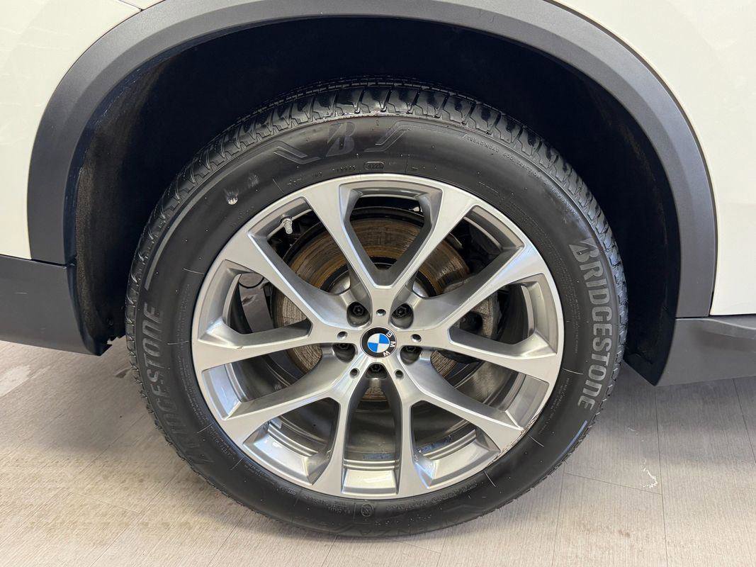 Used 2026 BMW X5 xDrive40i image 35