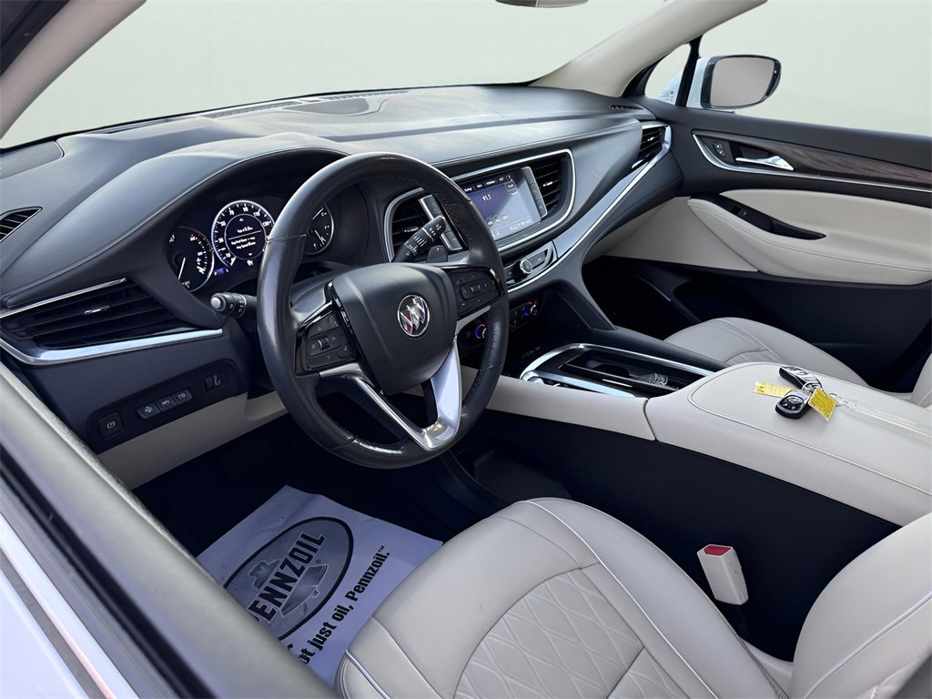 Used 2023 Buick Enclave Avenir w/ Avenir Technology Package image 13