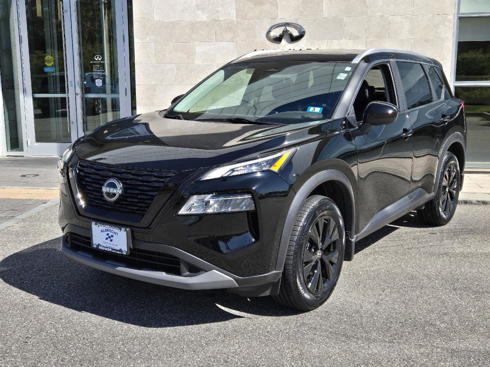 Used 2023 Nissan Rogue SV w/ SV Premium B Package