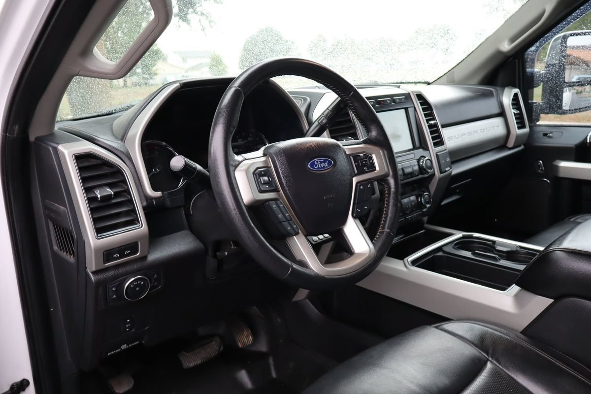 Used 2020 Ford F350 Lariat w/ Chrome Package AWD/4WD image 15