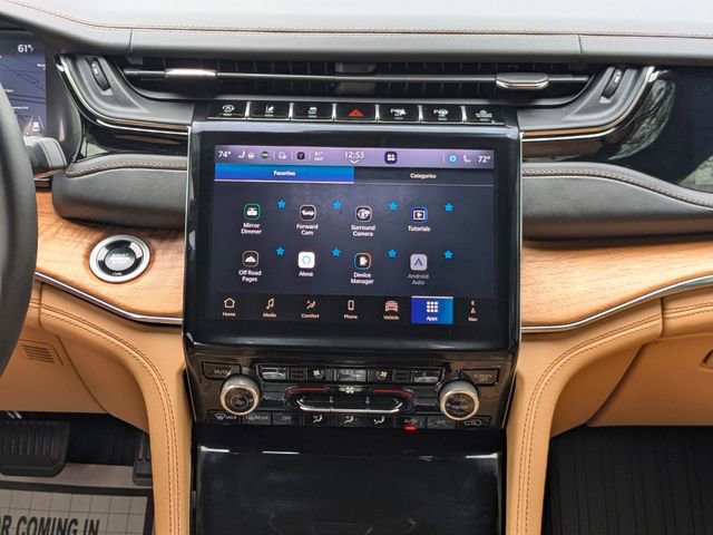 Used 2025 Jeep Grand Cherokee Summit image 23