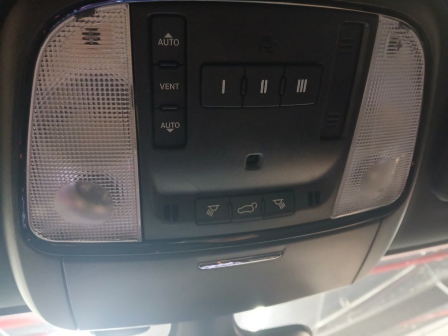 Used 2022 Dodge Durango GT AWD/4WD image 25