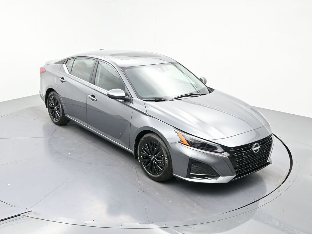 New 2026 Nissan Altima 2.5 SV FWD image 16