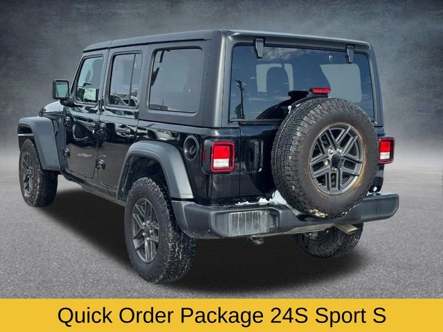 Used 2024 Jeep Wrangler Sport S image 6