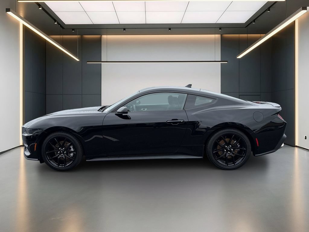 Used 2024 Ford Mustang Coupe RWD image 2