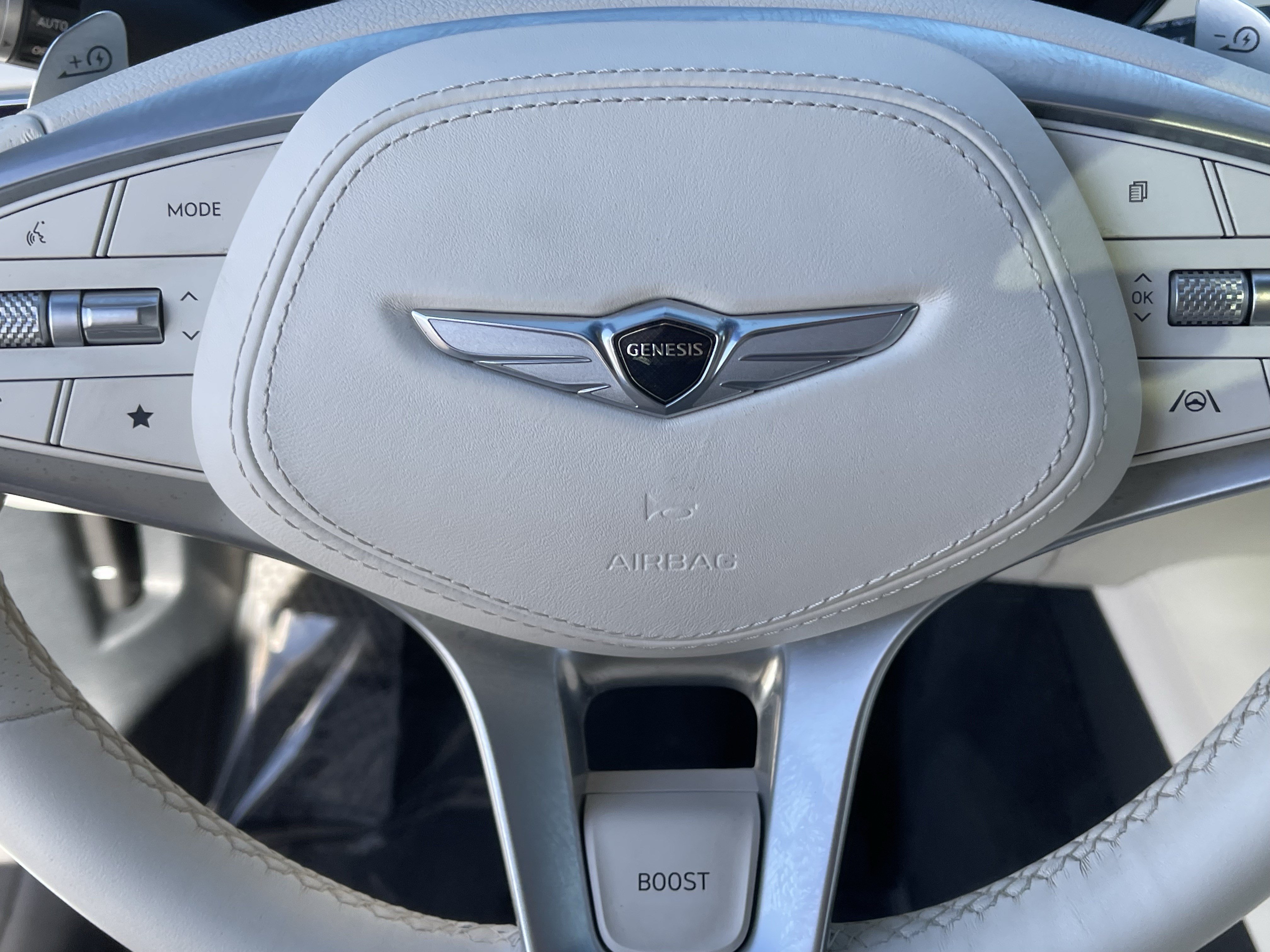 Used 2025 Genesis Electrified GV70 AWD/4WD image 22