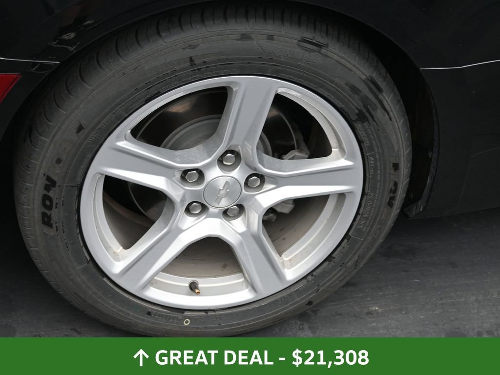 Used 2023 Chevrolet Camaro LT image 15