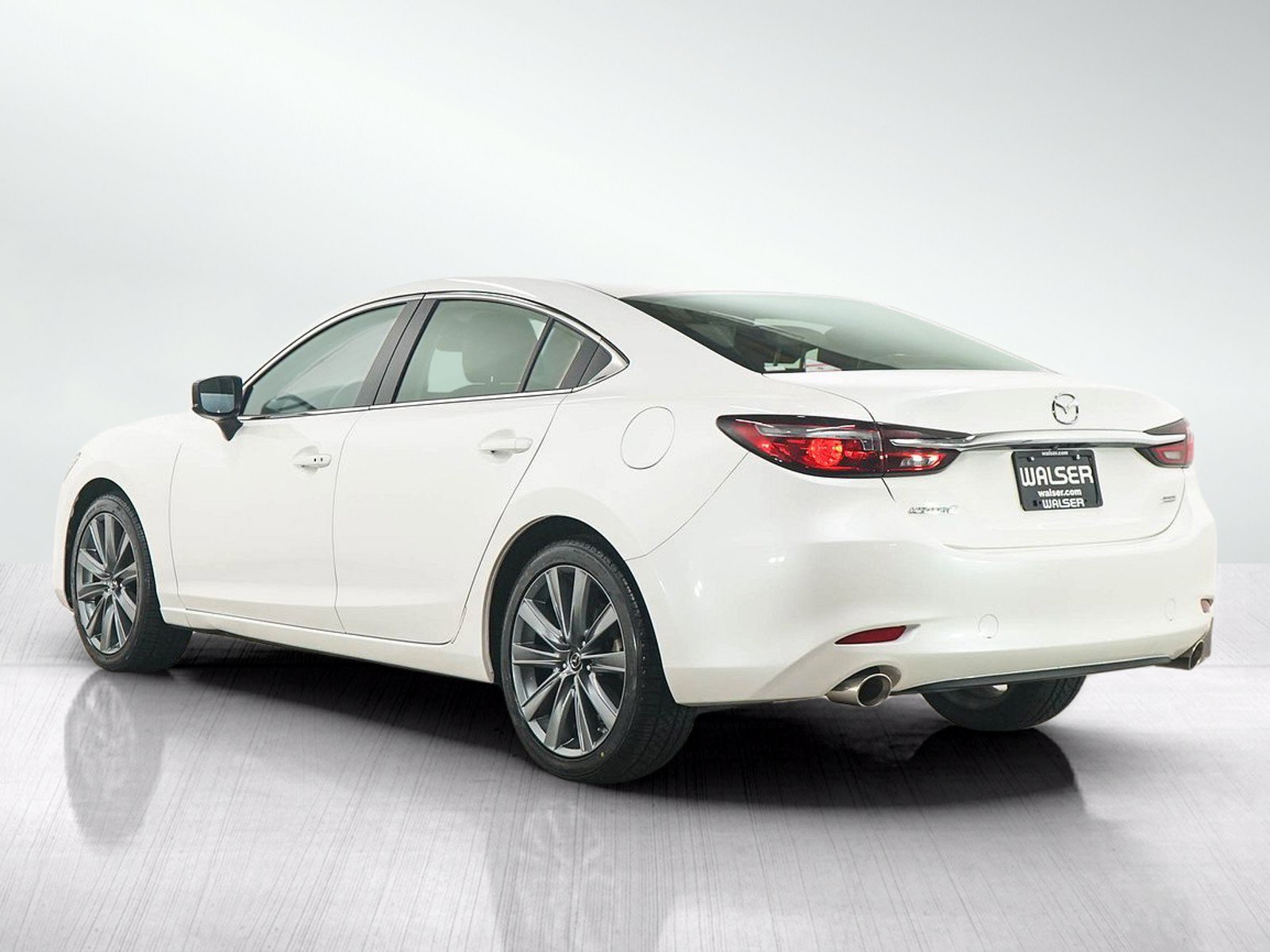 Used 2018 MAZDA MAZDA6 Touring FWD image 3