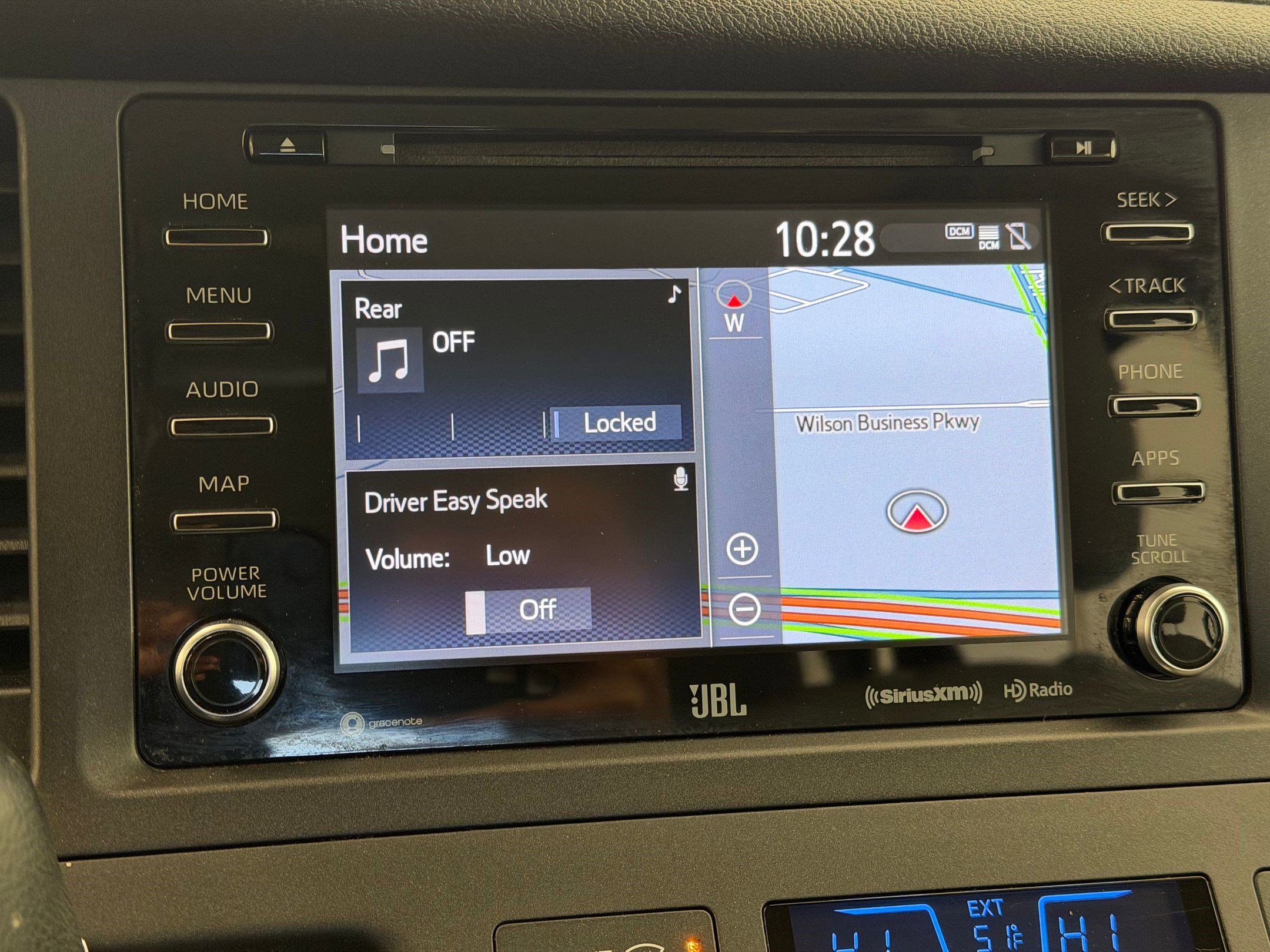 Used 2018 Toyota Sienna Limited Premium image 26