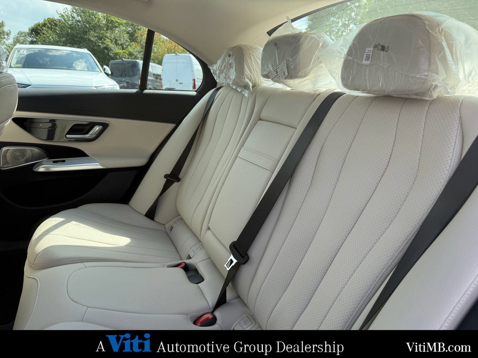 New 2027 Mercedes-Benz E 450 4MATIC Sedan image 15