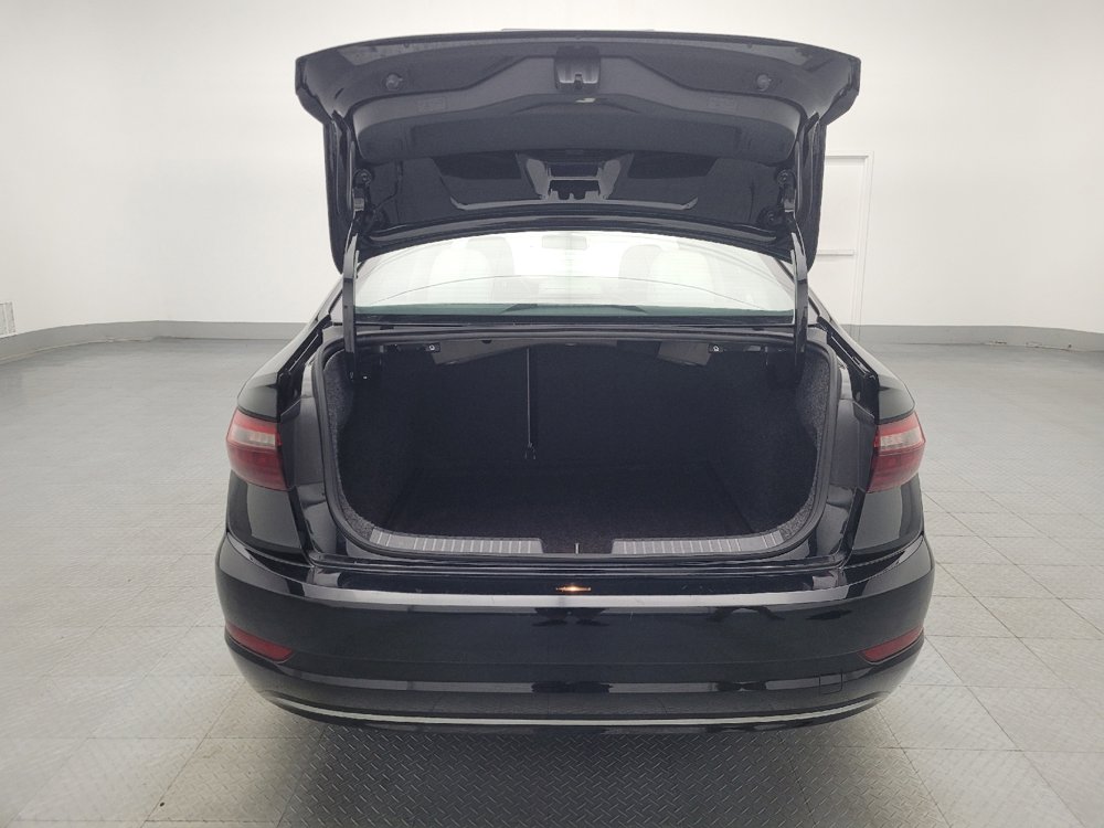 Used 2020 Volkswagen Jetta SE image 29