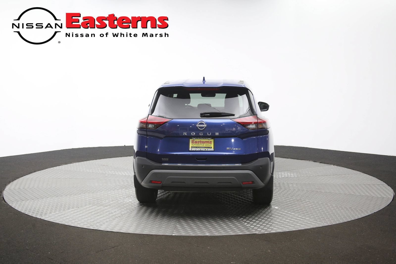 Used 2023 Nissan Rogue SV AWD/4WD image 32