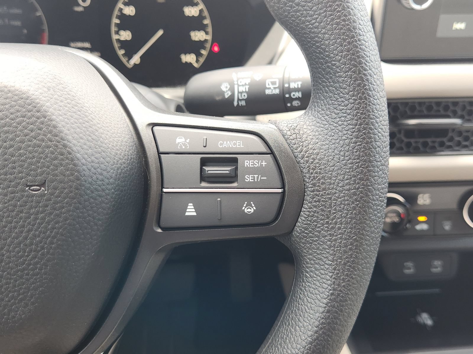Used 2027 Honda HR-V LX image 33