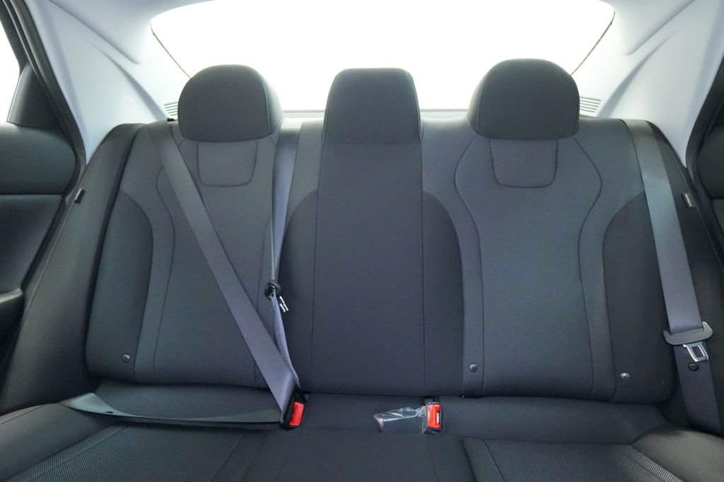 New 2026 Hyundai Elantra SE image 16