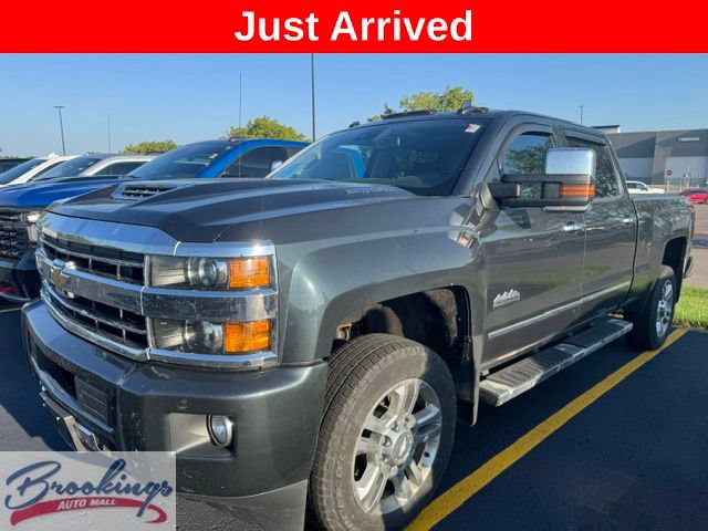 Used 2018 Chevrolet Silverado 2500 High Country w/ Duramax Plus Package AWD/4WD image 1