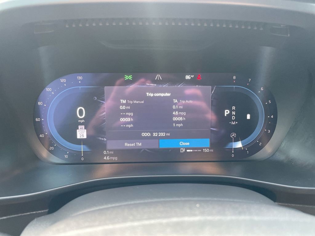 Used 2023 Volvo XC40 B5 Plus w/ Protection Package Premier image 91