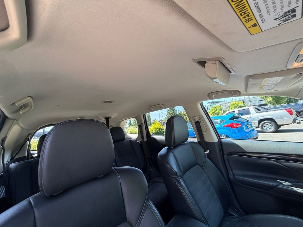 Used 2019 Mitsubishi Outlander SE AWD/4WD image 27