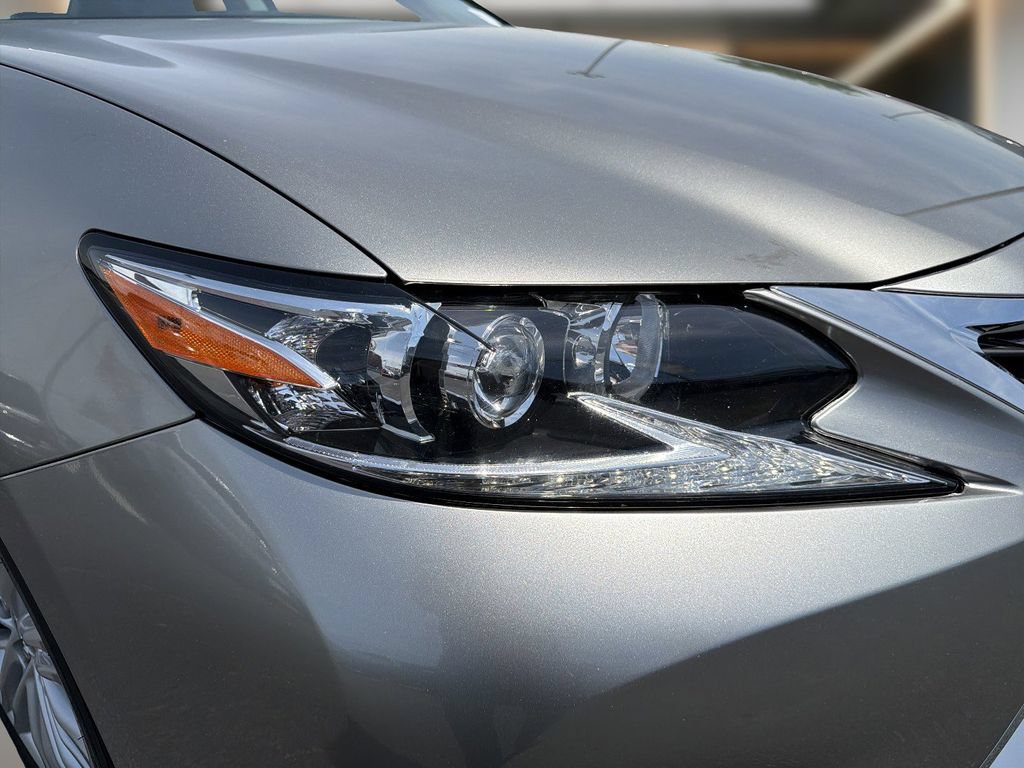 Used 2017 Lexus ES 350 w/ Accessory Package 2 FWD image 11