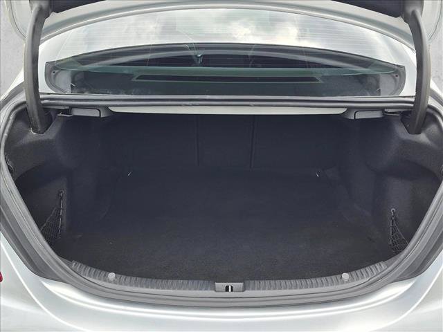 Used 2015 Mercedes-Benz C 300 4MATIC Sedan image 6