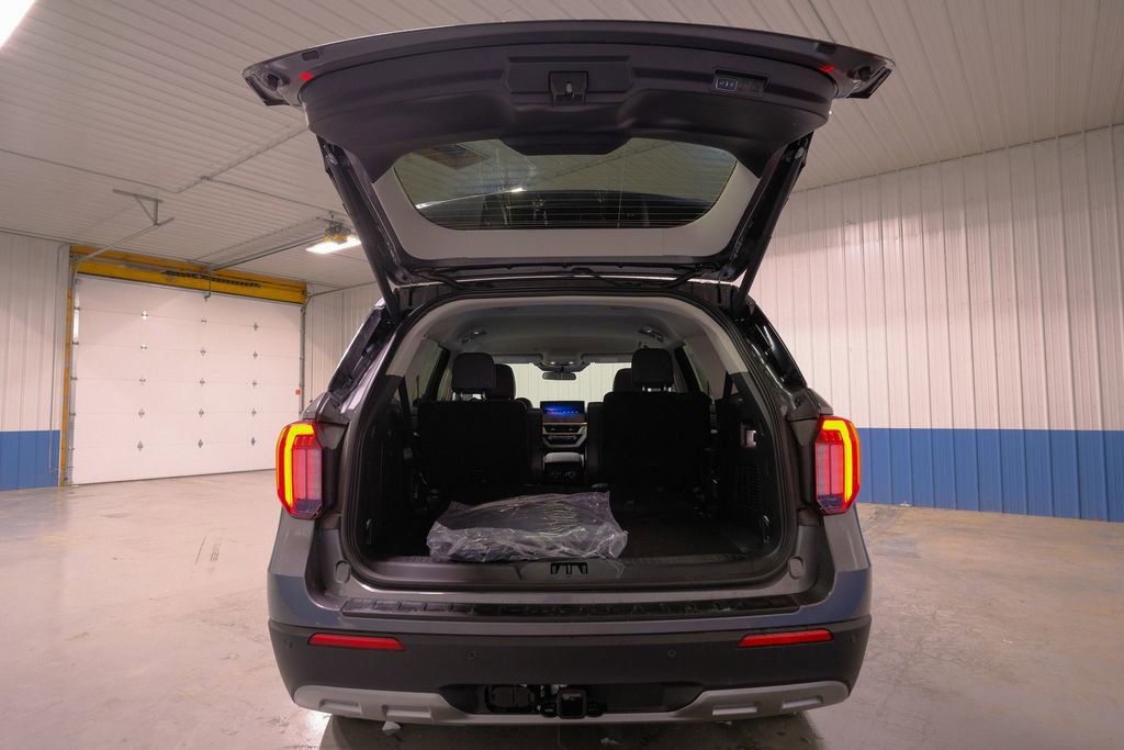 New 2026 Ford Explorer Active w/ Active Comfort Package image 21