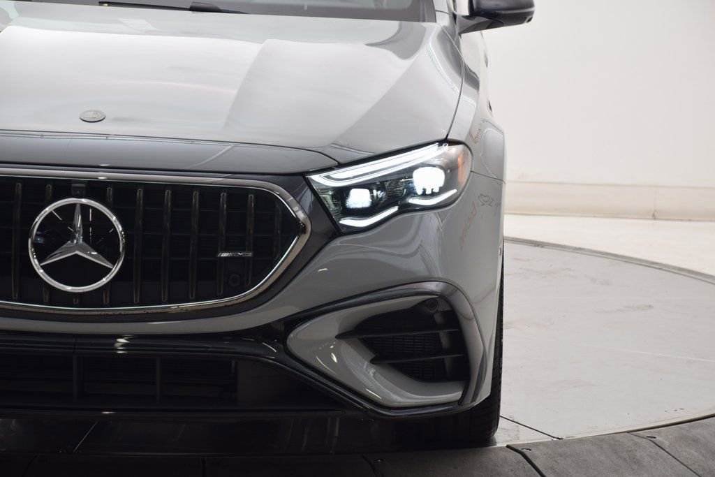 New 2026 Mercedes-Benz E 53 AMG e 4MATIC Sedan image 10