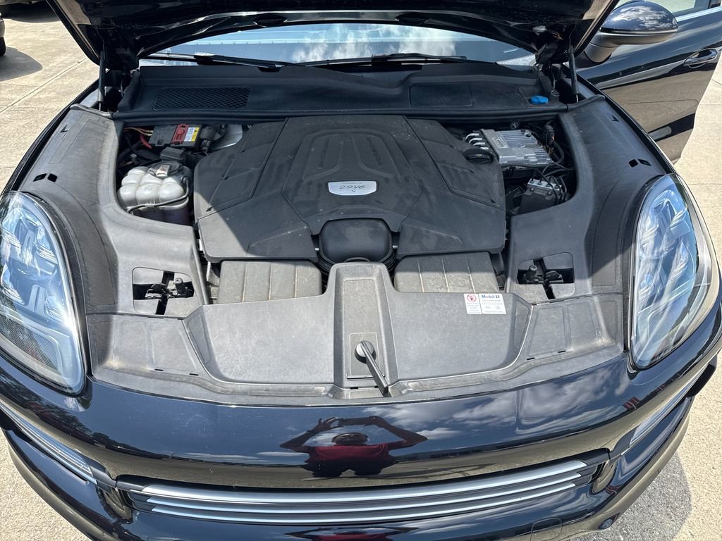 Used 2021 Porsche Cayenne S AWD/4WD image 35