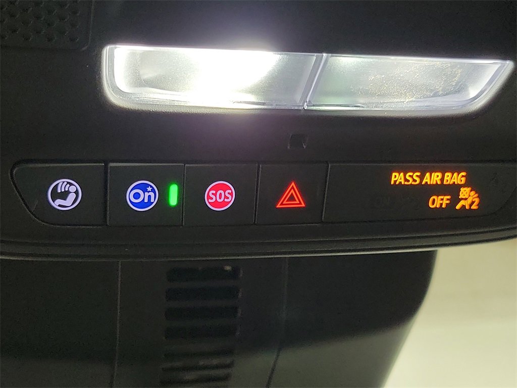 New 2025 GMC Acadia AT4 w/ Super Cruise Package image 19