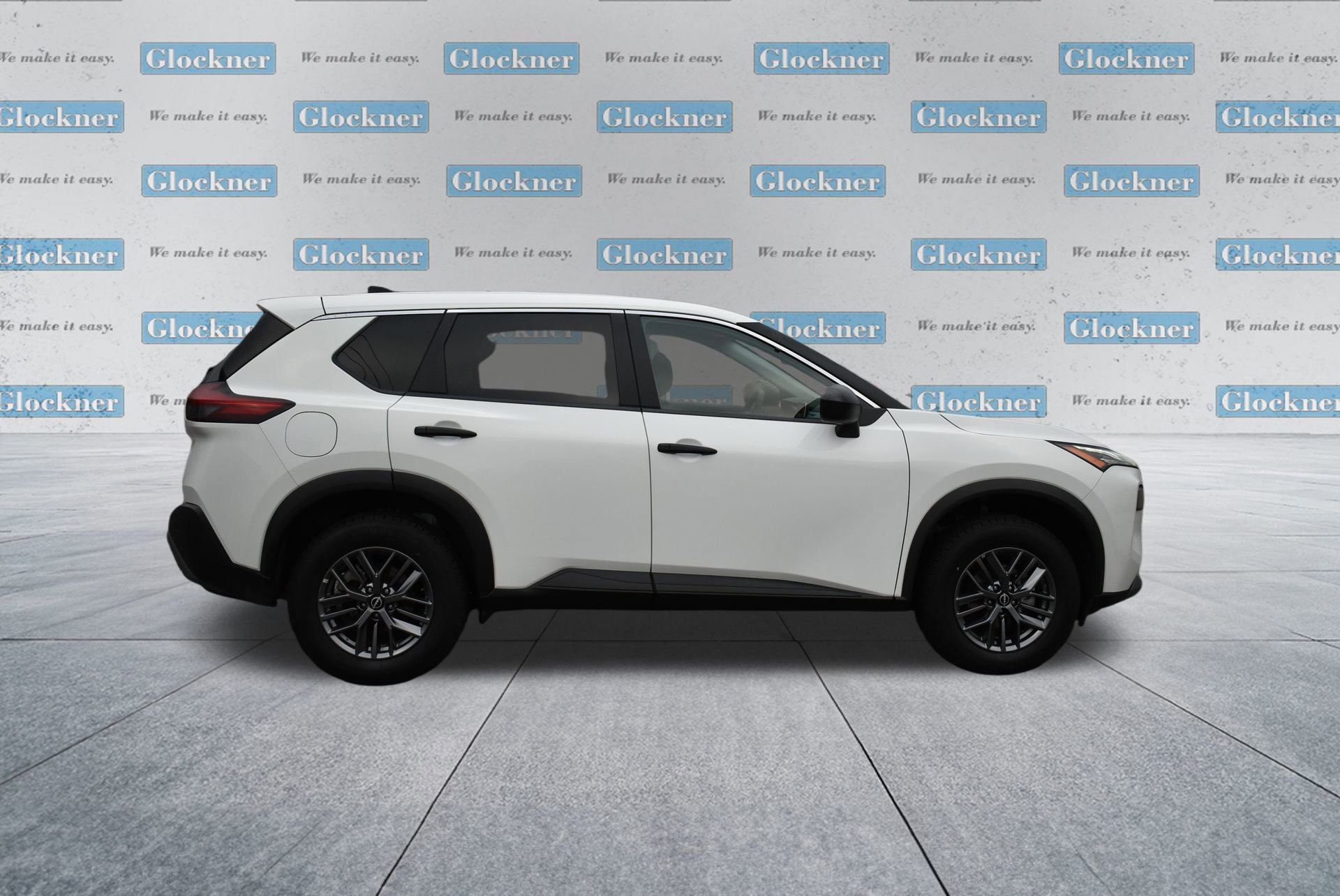 Used 2023 Nissan Rogue S image 4
