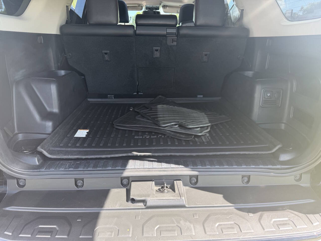 Used 2015 Toyota 4Runner Trail Premium AWD/4WD image 15