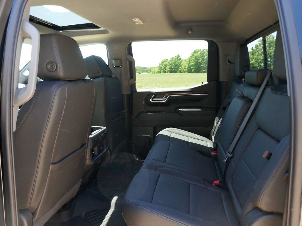 New 2026 Chevrolet Silverado 1500 LT Trail Boss w/ LT Trail Boss Premium Package AWD/4WD image 14