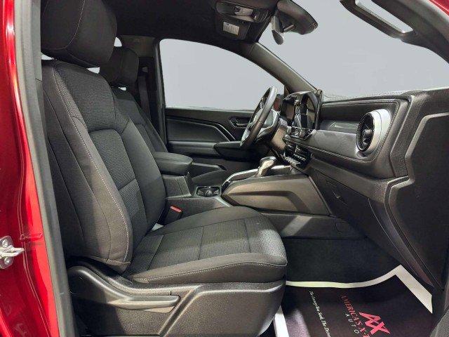 Used 2024 Chevrolet Colorado LT w/ LT Convenience Package II image 70