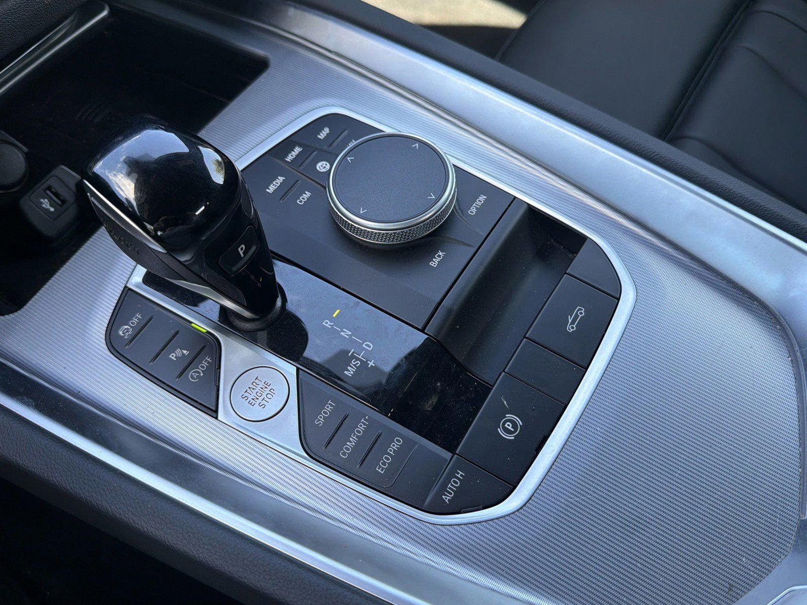 Certified 2026 BMW Z4 M40i RWD image 29