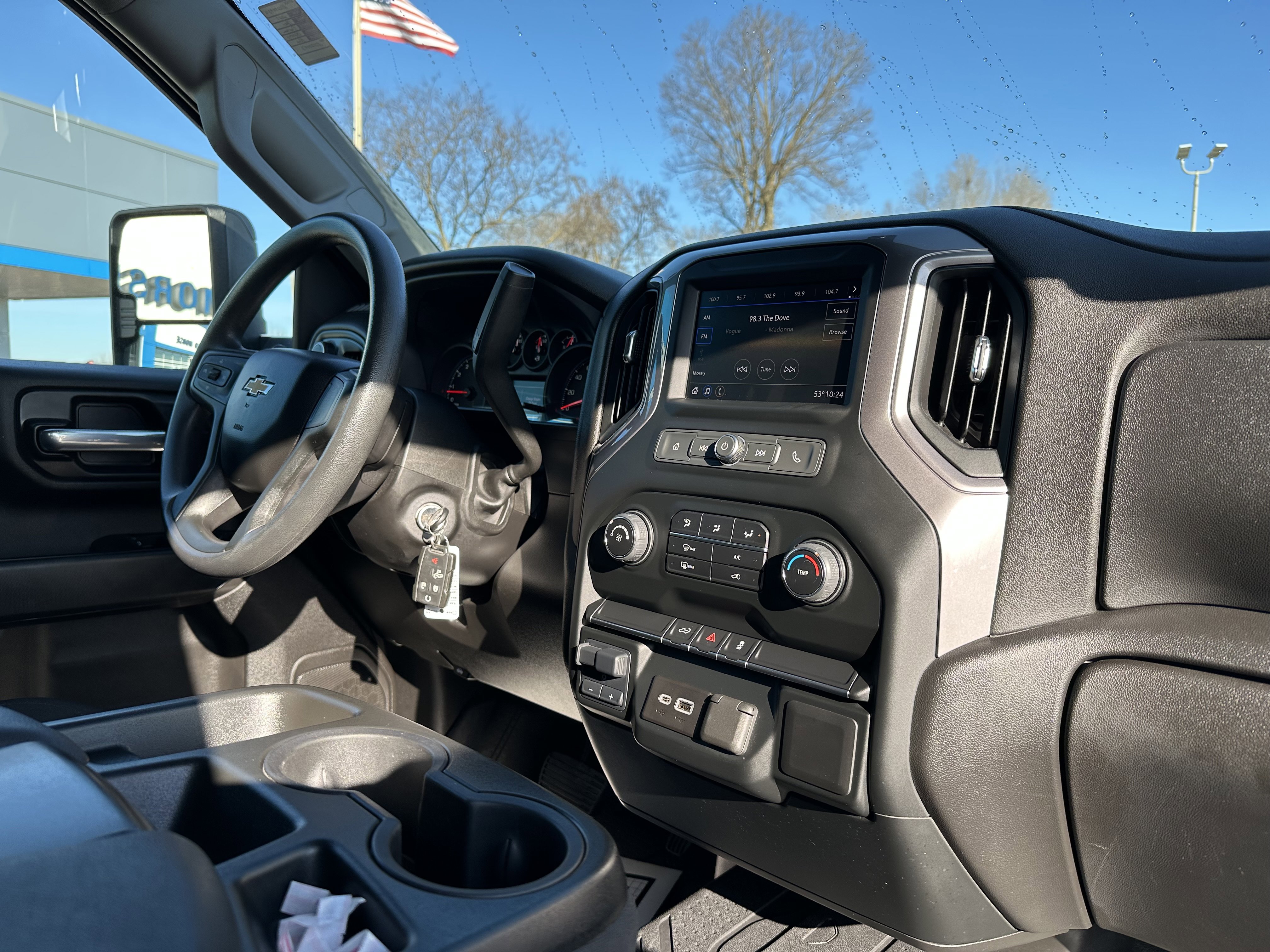 Used 2022 Chevrolet Silverado 2500 Custom w/ Custom Convenience Package image 44