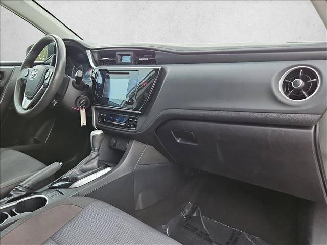 Used 2019 Toyota Corolla LE FWD image 21