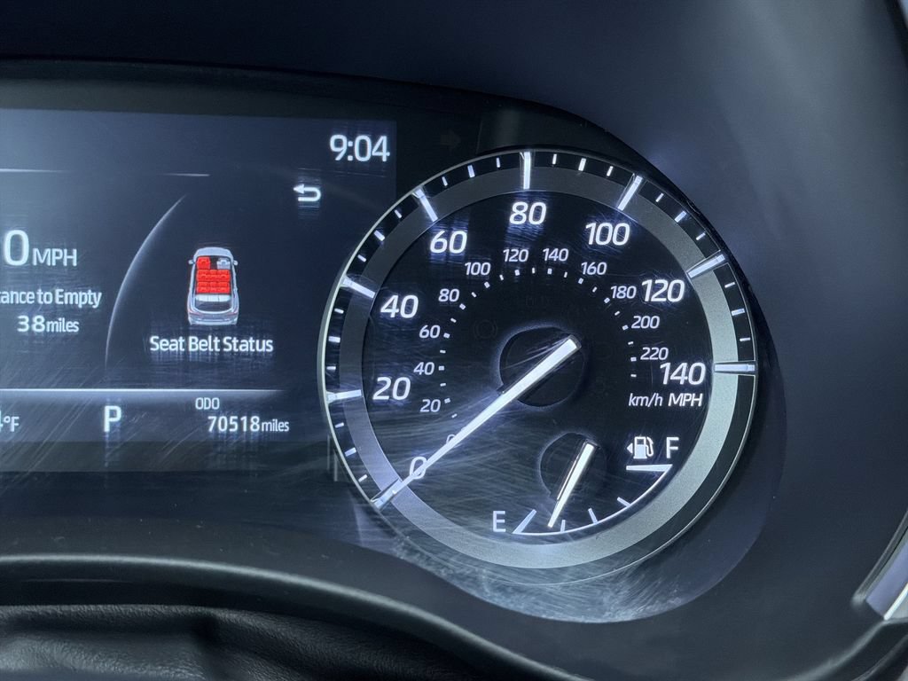 Used 2020 Toyota Highlander XLE AWD/4WD image 26