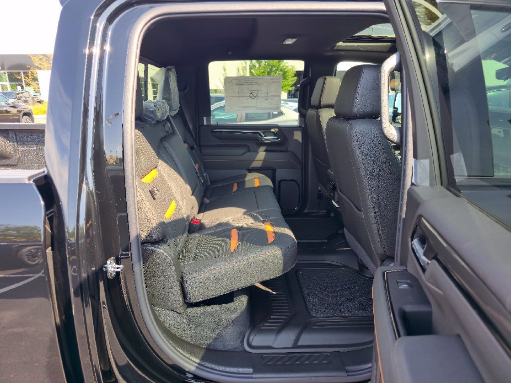 New 2026 GMC Sierra 2500 AT4 w/ AT4 Premium Plus Package AWD/4WD image 27