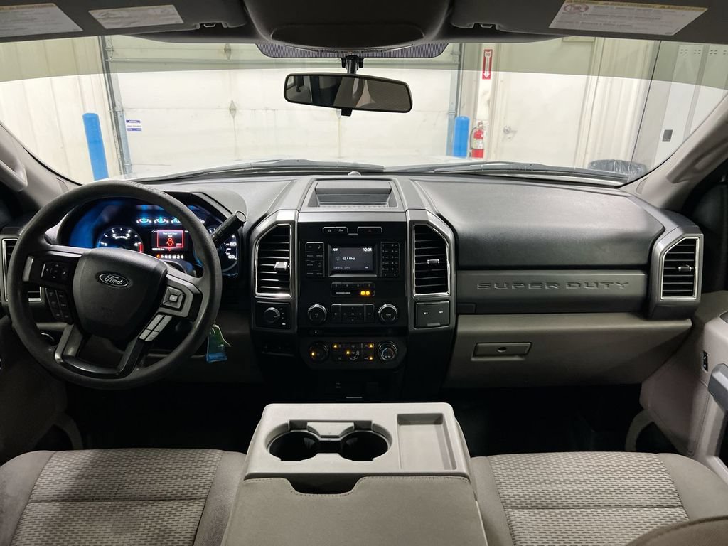 Used 2017 Ford F250 XLT AWD/4WD image 10