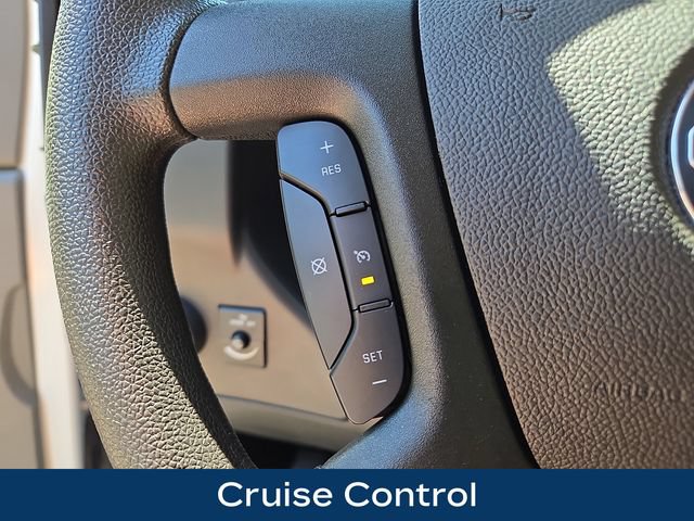 Used 2025 GMC Savana 2500 w/ Driver Convenience Package RWD image 7