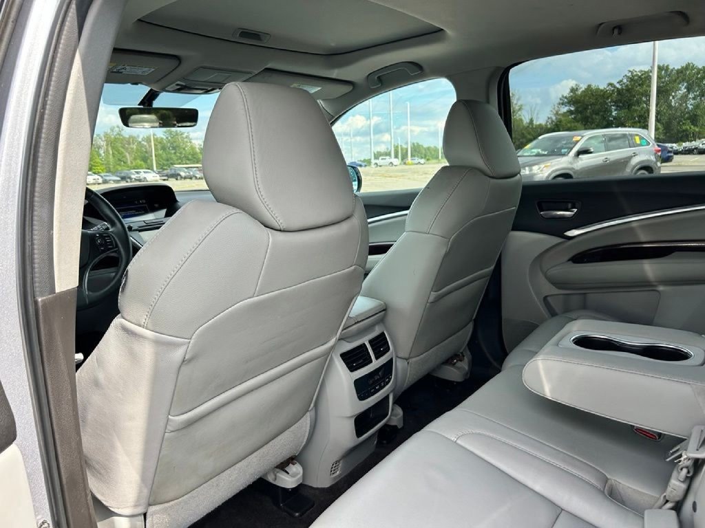 Used 2016 Acura MDX SH-AWD image 16