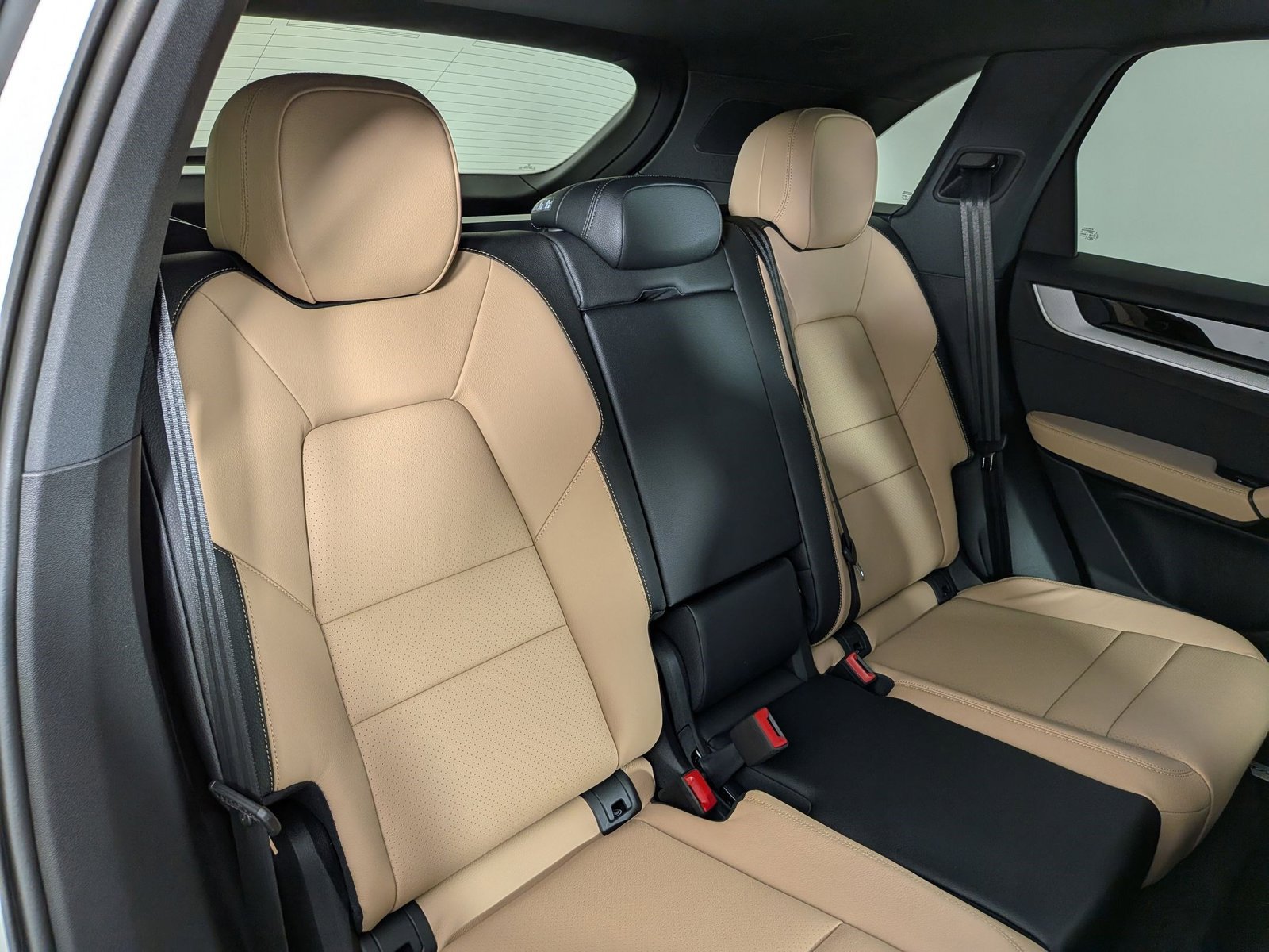 New 2026 Porsche Cayenne AWD/4WD image 23