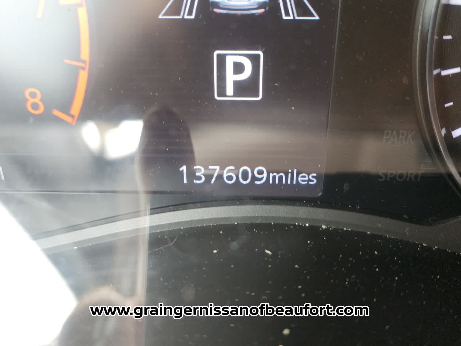 Used 2023 Nissan Kicks SR FWD image 15