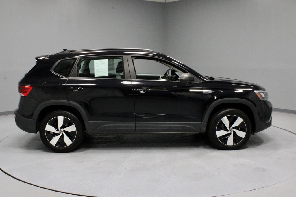 Used 2023 Volkswagen Taos S w/ Driver Assistance Package AWD/4WD image 11