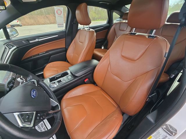 Used 2019 Ford Fusion Titanium FWD image 11