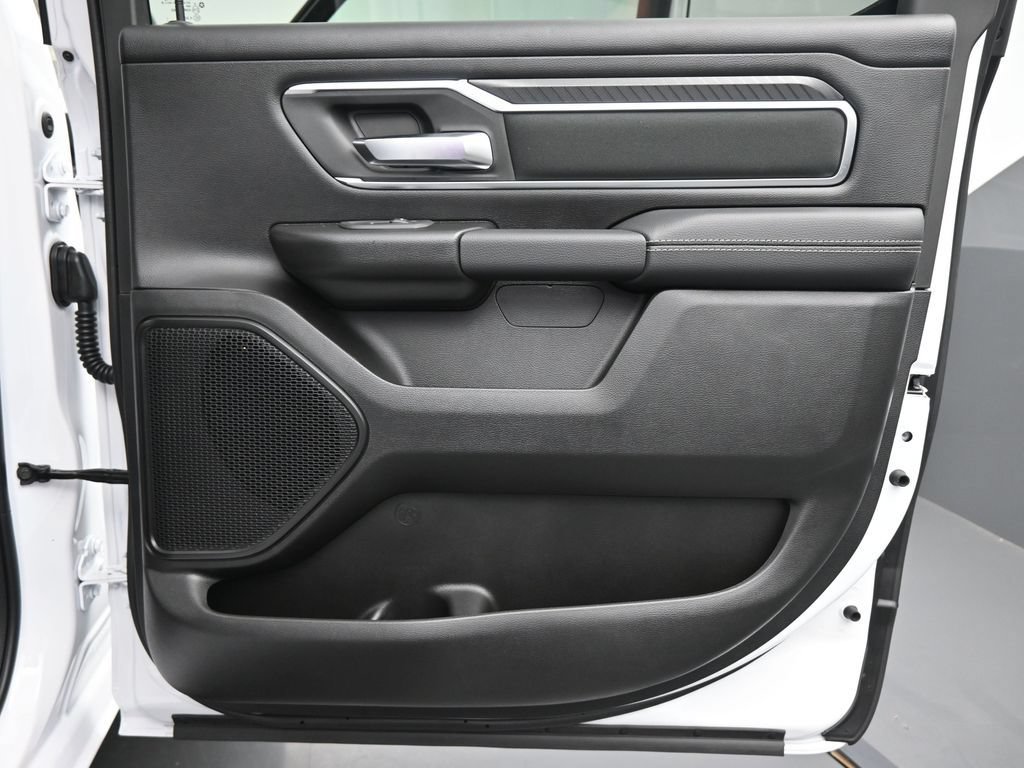 New 2026 RAM 1500 Big Horn AWD/4WD image 16