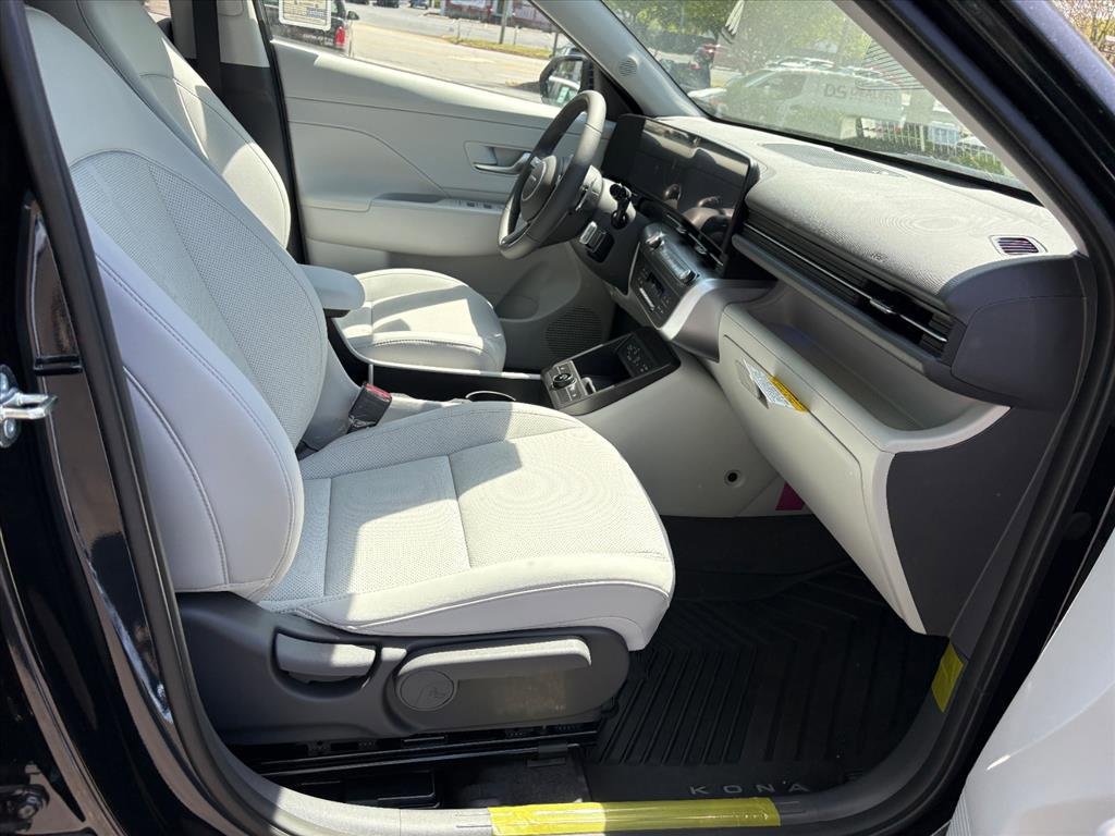 New 2026 Hyundai Kona SEL Premium AWD/4WD image 12