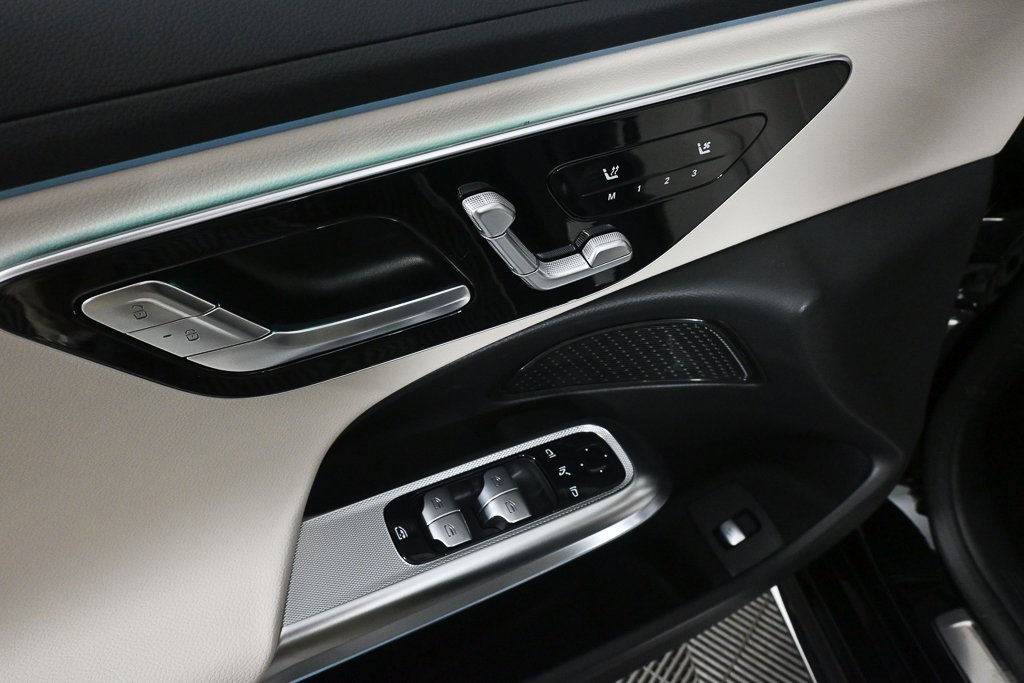 New 2026 Mercedes-Benz E 350 Sedan image 8