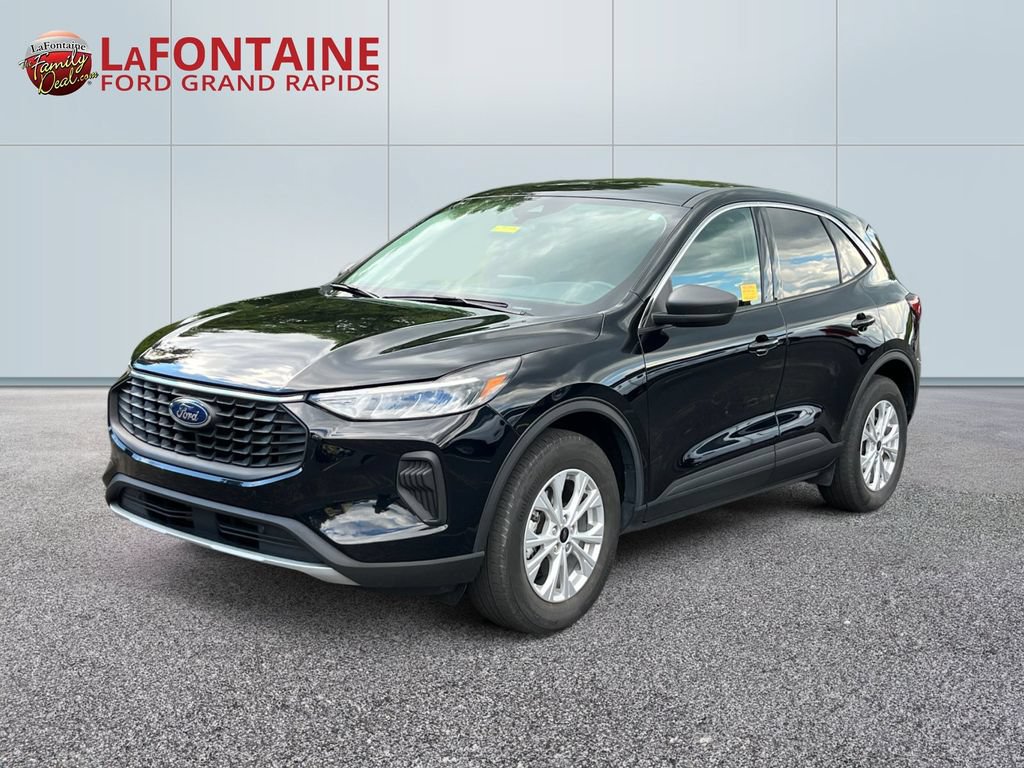 Used 2023 Ford Escape Active
